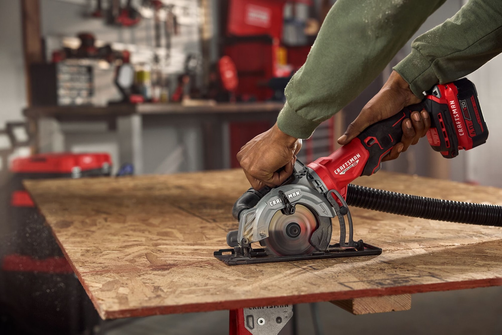 CRAFTSMAN V20* RP 4.5” Circular Saw cutting through 1/2” OSB plywood